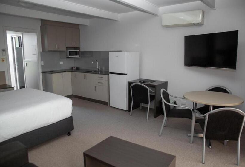 חדר משפחתי, Amooran Oceanside Apartments And Motel