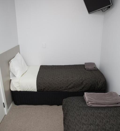 חדר משפחתי נוף לים, Amooran Oceanside Apartments And Motel