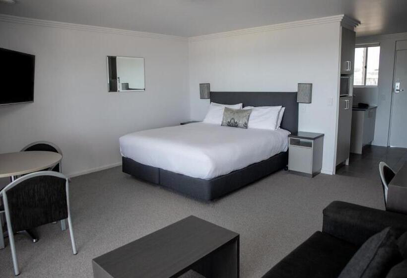 חדר משפחתי נוף לים, Amooran Oceanside Apartments And Motel