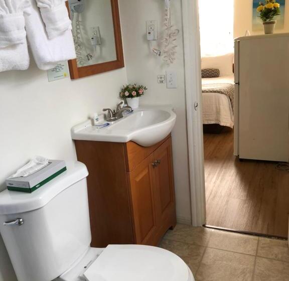 إستوديو قياسى, Coral Key Inn