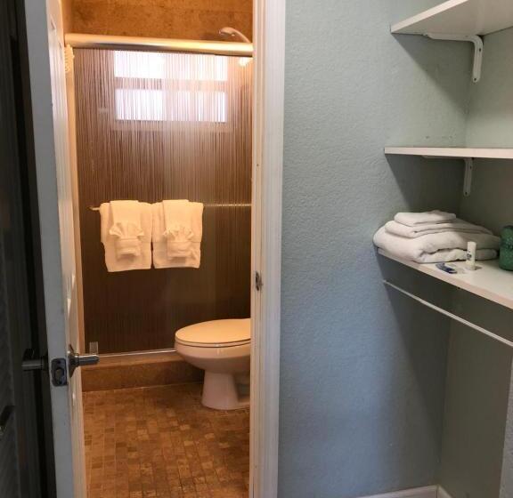 סוויטה, Coral Key Inn