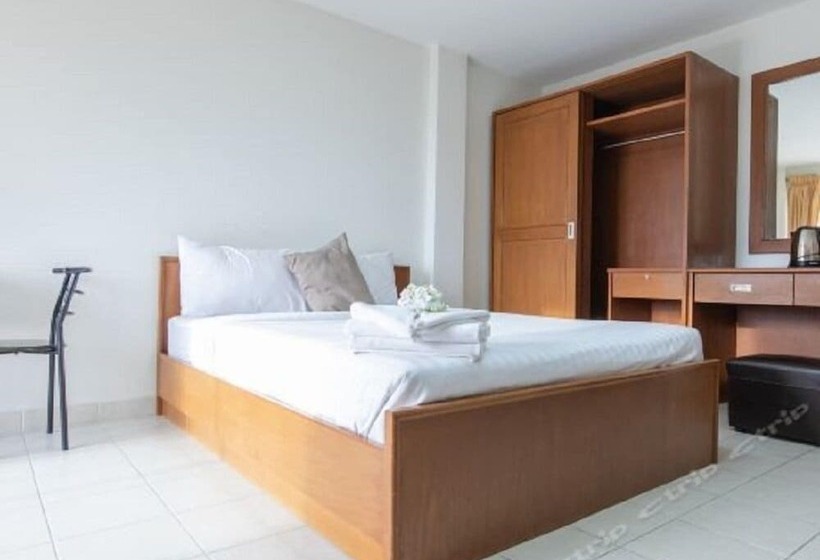 디럭스 룸, Central Pattaya Residence