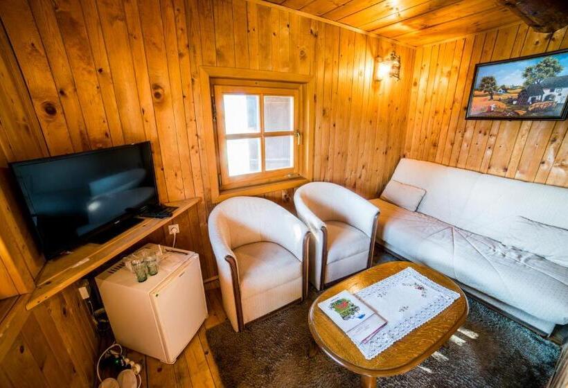 بانگلوی استاندارد, Ethno Village Stanisici