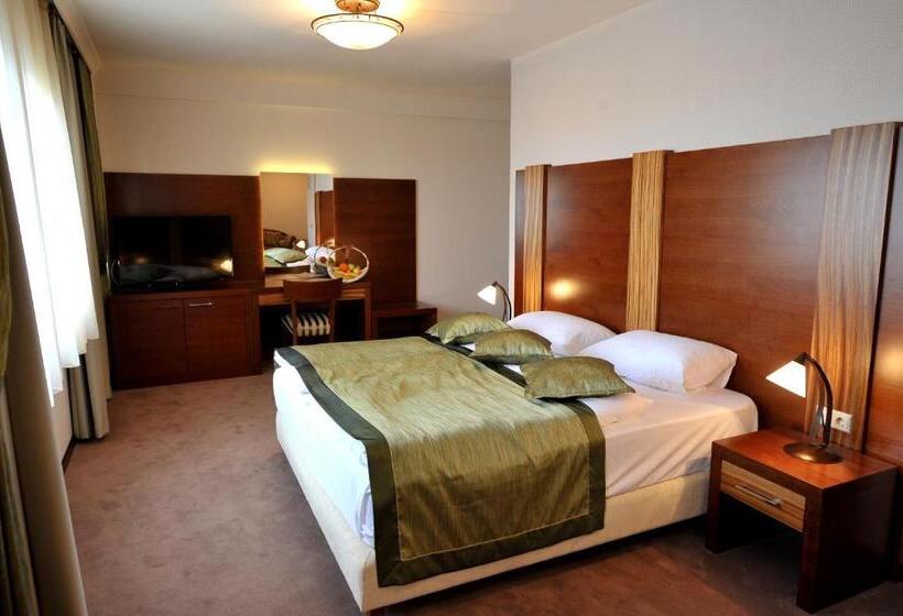 سوییت, Ethno Village Stanisici