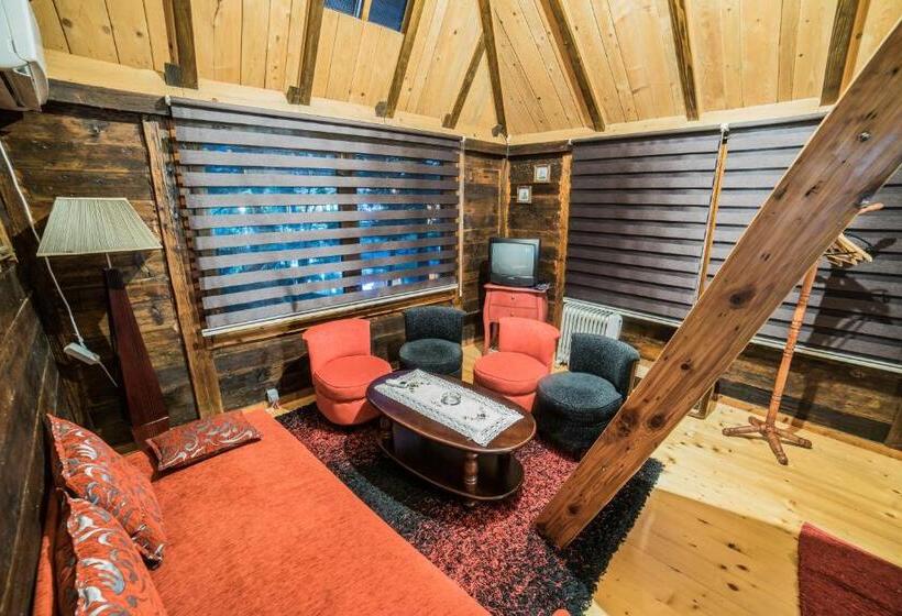 خانه 1 خوابه, Ethno Village Stanisici