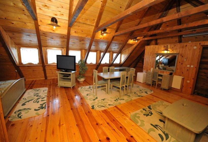 بانگلوی استاندارد, Ethno Village Stanisici