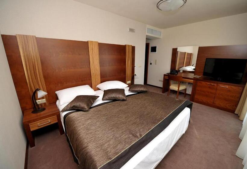 اتاق استاندارد, Ethno Village Stanisici