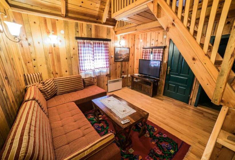 بنگله خانوادگی, Ethno Village Stanisici