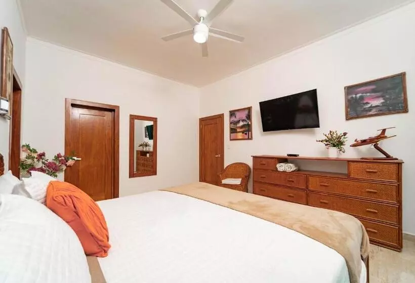 آپارتمان 1 خوابه با بالکن, Grand Laguna Beach Properties By Caribe Stays