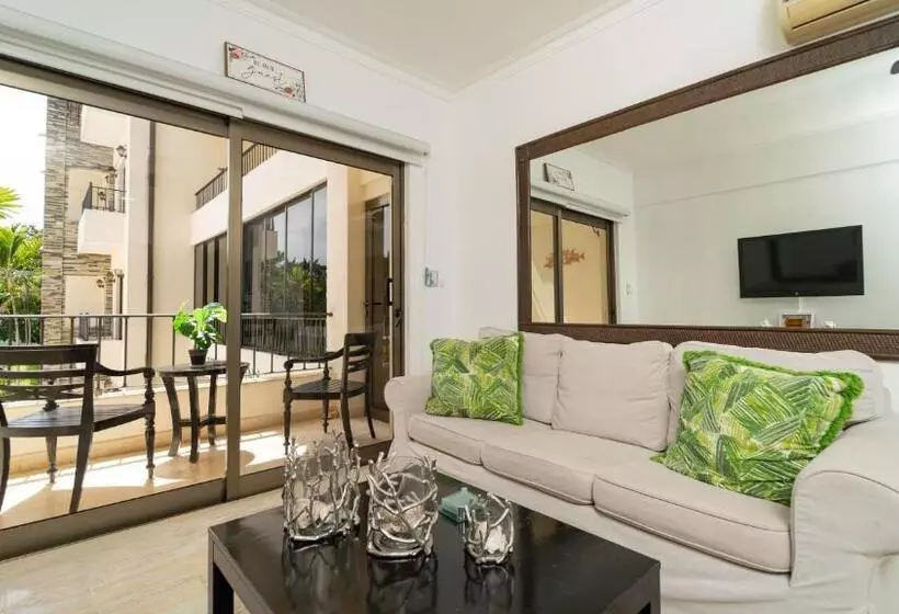 آپارتمان 1 خوابه با چشم‌انداز استخر, Grand Laguna Beach Properties By Caribe Stays
