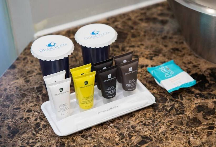 اتاق استاندارد سه نفره, Guam Plaza Resort