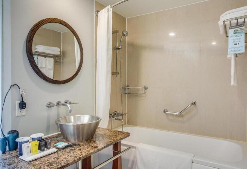 اتاق استاندارد, Guam Plaza Resort