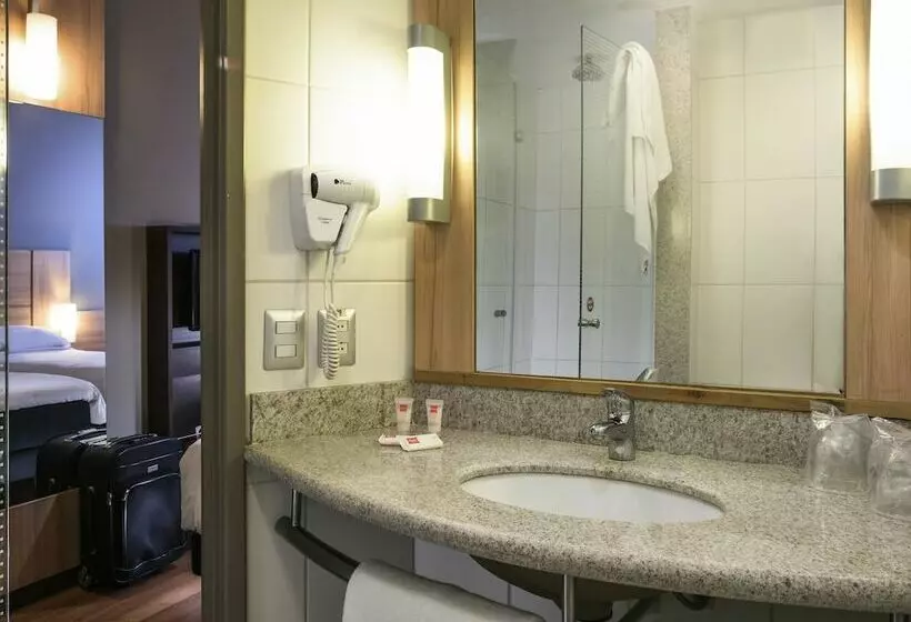 スーペリアールーム, Ibis Santiago Las Condes