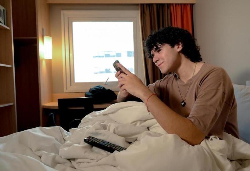 スタンダードルーム, Ibis Santiago Las Condes