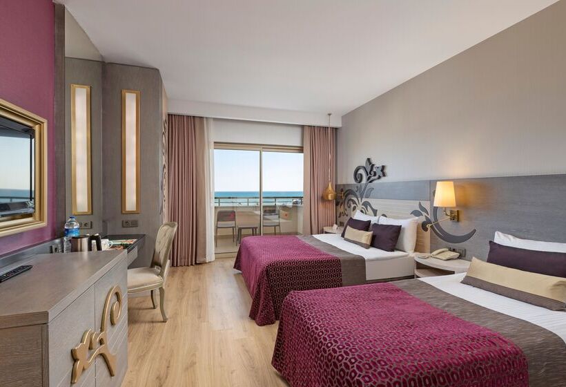 Номер Стандарт Вид на Море, Kirman Belazur  Resort & Spa
