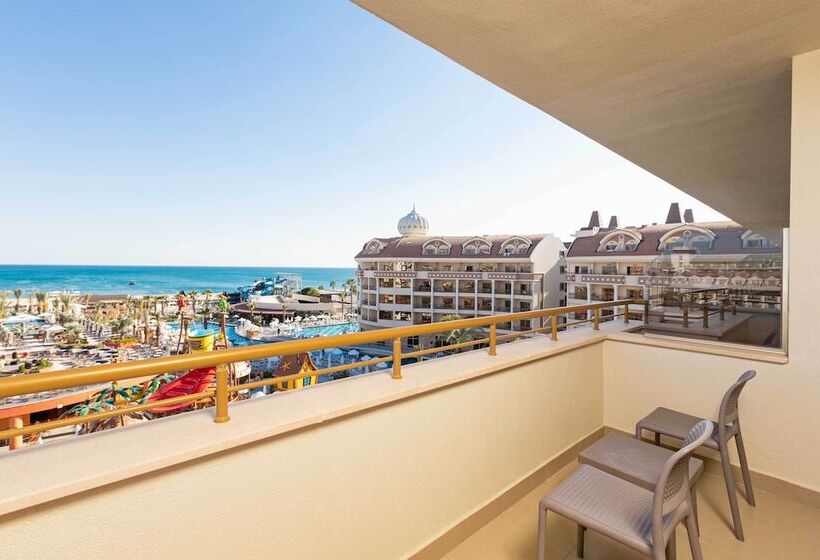 Номер Стандарт Вид на Море, Kirman Belazur  Resort & Spa