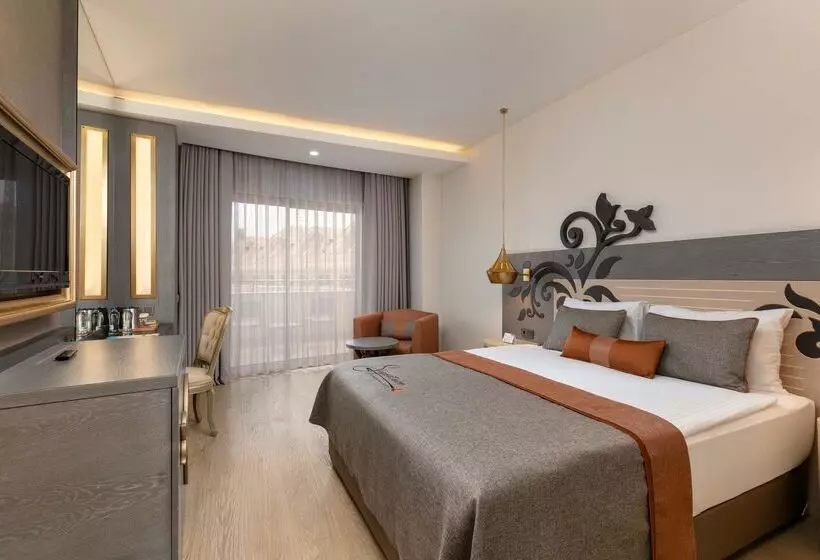 ファミリールーム, Kirman Belazur  Resort & Spa