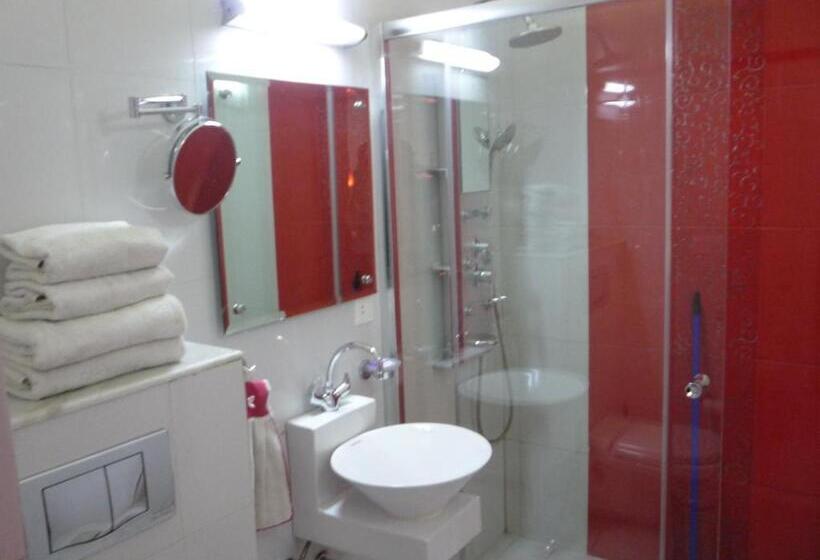 デラックスルーム, Ray Of Maya