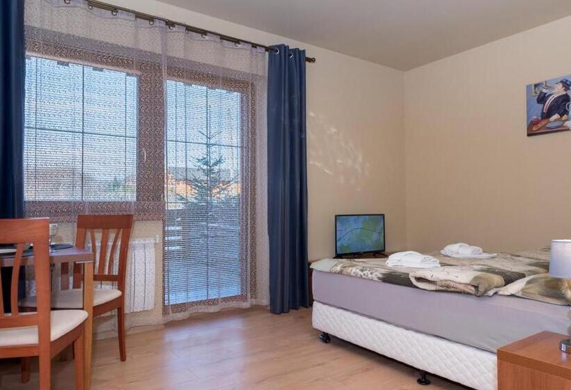 스탠다드 스튜디오, Tatragolf Mountain Resort