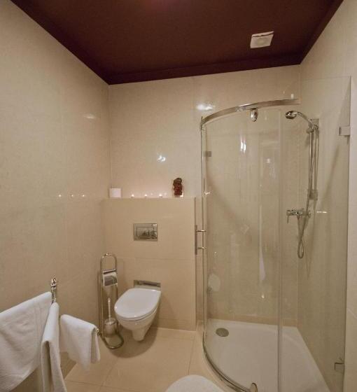 스탠다드 스튜디오, Tatragolf Mountain Resort