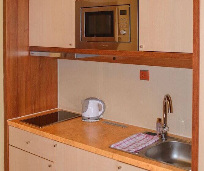 스탠다드 스튜디오, Tatragolf Mountain Resort