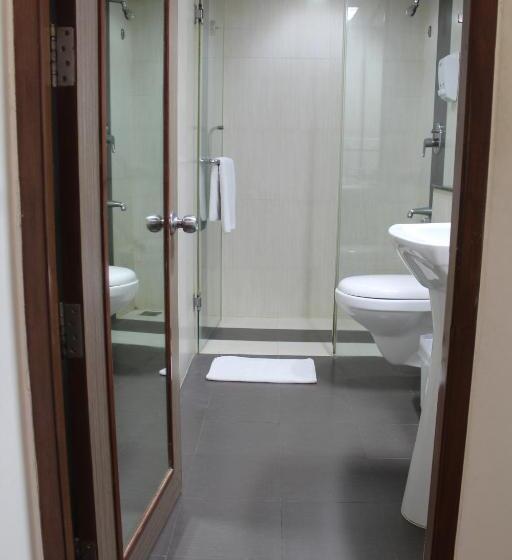 Quarto superior, The Lotus Apartment Hotel, Venkatraman Street