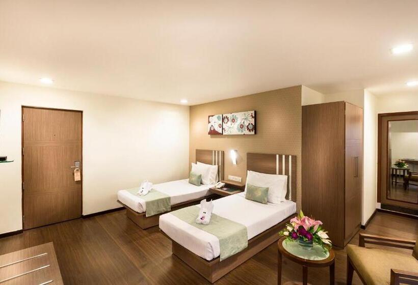 Quarto superior, The Lotus Apartment Hotel, Venkatraman Street