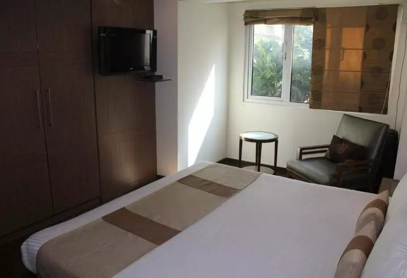 Standard Studio, The Lotus Apartment Hotel, Venkatraman Street