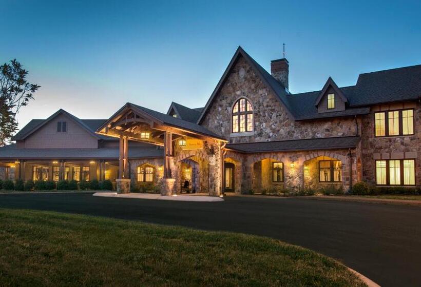 غرفة قياسية مطلة على المدينة, The Sewanee Inn