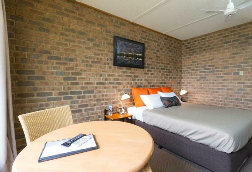 Люкс Кровать Кинг, Mannum Motel