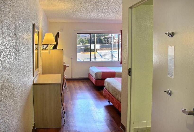 标准间, Motel 6 San Simeon, Ca  Hearst Castle Area