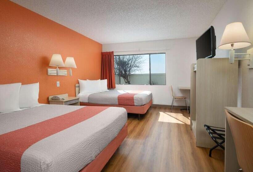 适合残疾人使用的标准间, Motel 6 San Simeon, Ca  Hearst Castle Area