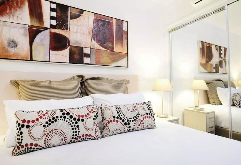 آپارتمان 1 خوابه, Oaks Moranbah Suites