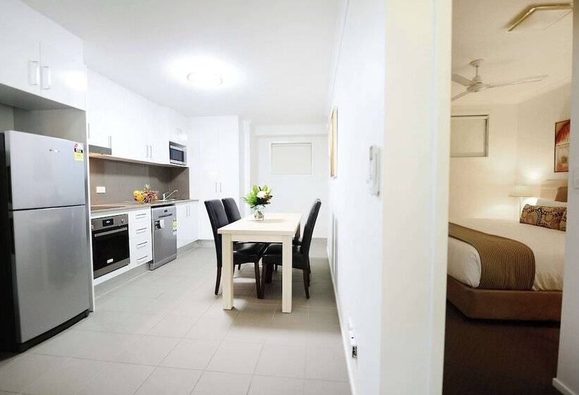 شقة غرفة واحدة, Oaks Moranbah Suites