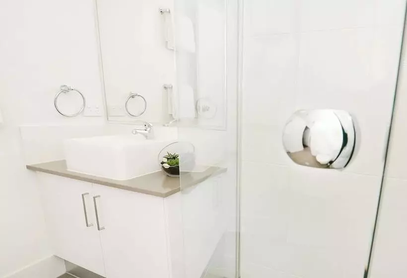 آپارتمان 1 خوابه, Oaks Moranbah Suites