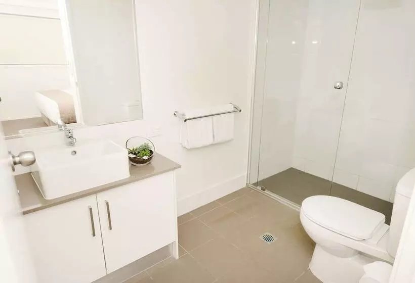 آپارتمان 2 خوابه, Oaks Moranbah Suites