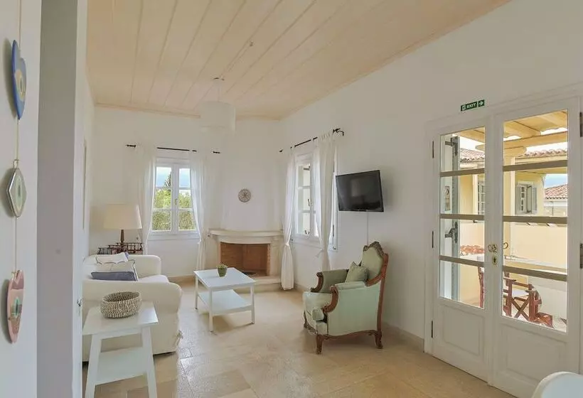 オーシャンビュースイート, Villa Nika