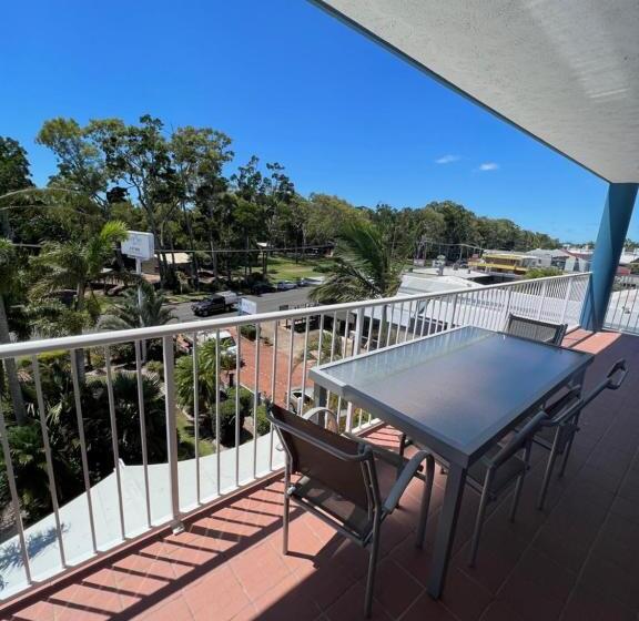 شقة سوبيريور غرفتين, White Crest Apartments