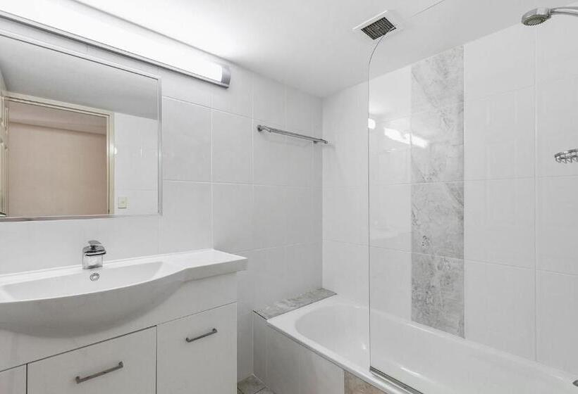 شقة سوبيريور غرفتين, White Crest Apartments