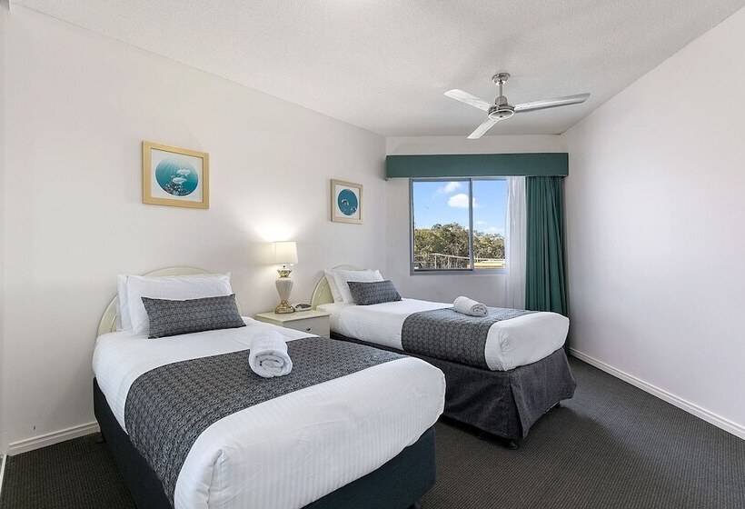 شقة غرفتين, White Crest Apartments