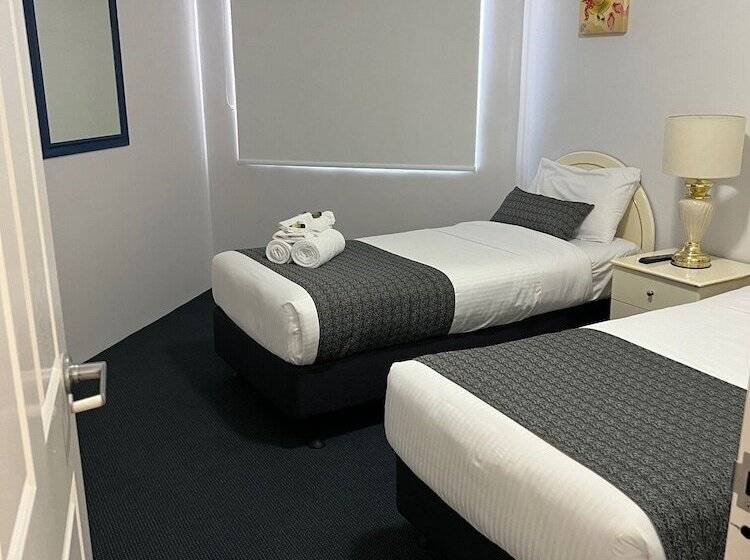 شقة سوبيريور غرفتين, White Crest Apartments