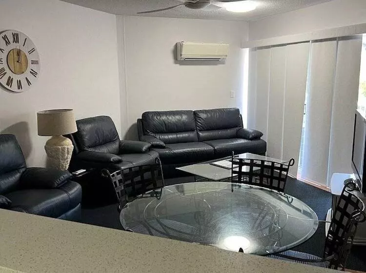 2ベッドルームのスーペリアアパートメント, White Crest Apartments