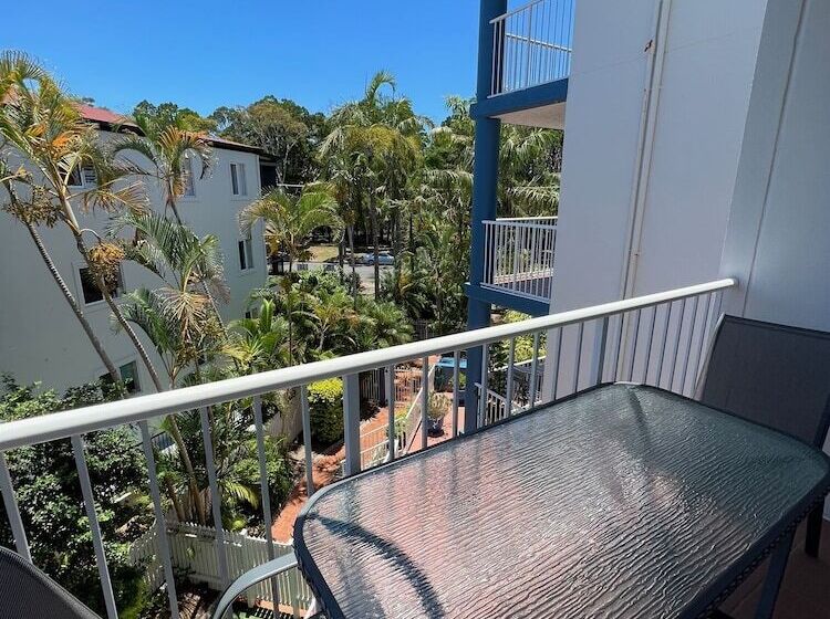 شقة سوبيريور غرفتين, White Crest Apartments