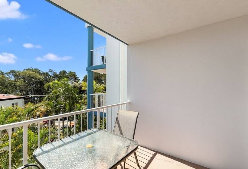 شقة غرفتين, White Crest Apartments