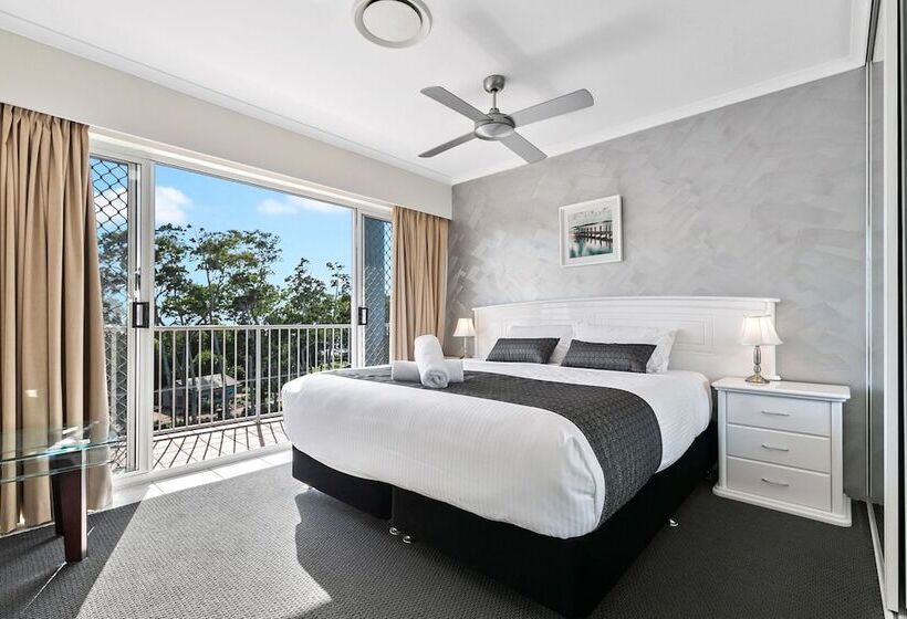 Апартаменты Superior 3 Спальни, White Crest Apartments