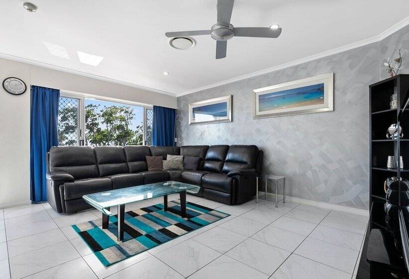 شقة سوبيريور 3 غرف نوم, White Crest Apartments