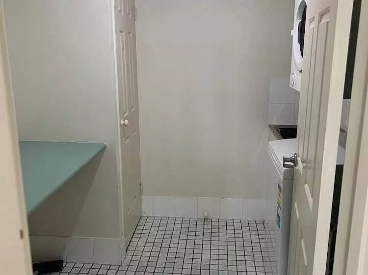 1ベッドルームアパートメント, White Crest Apartments