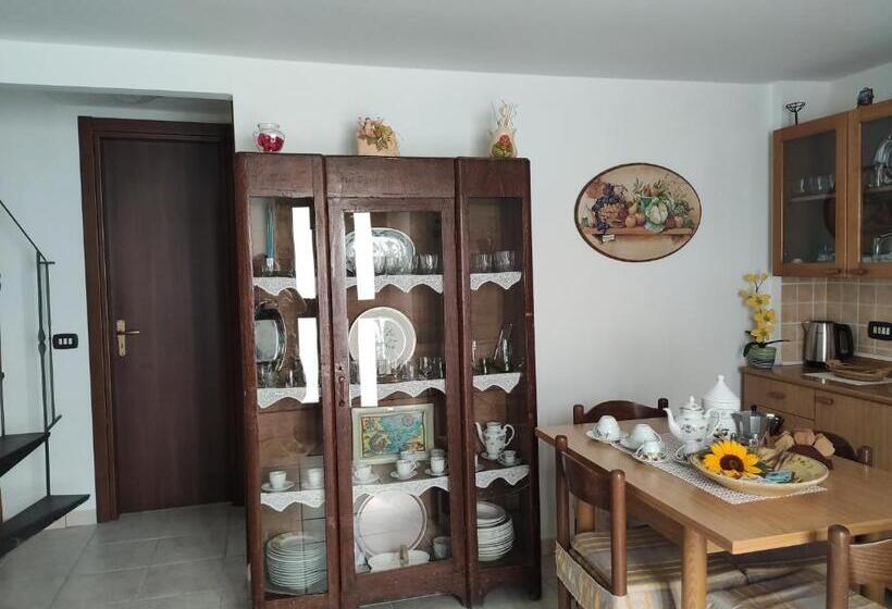 شقة غرفة واحدة, A Casa Di Nonna