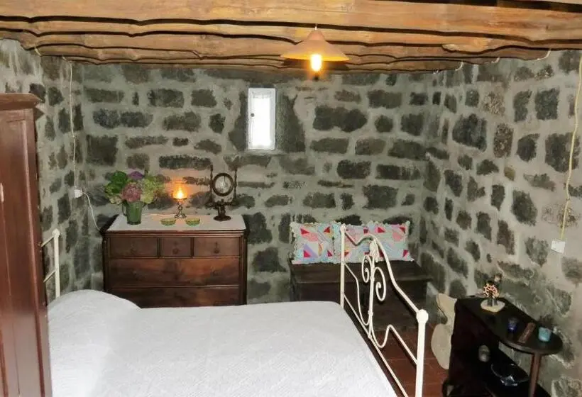 デラックスルーム, Casa Adega Alto Do Passinho