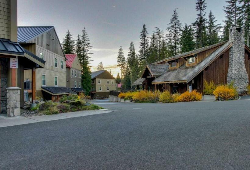 Апартаменты 2 Спальни, The Chefs Chalet At Collins Lake